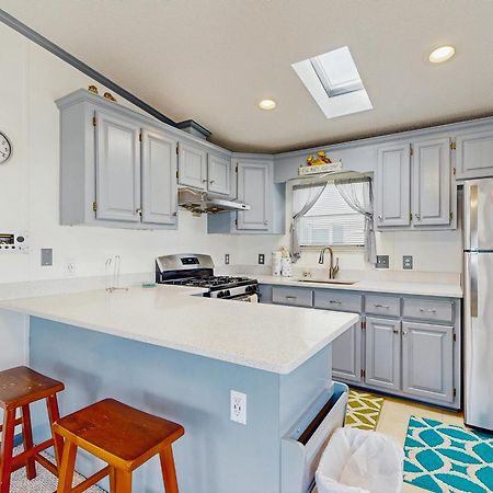 Assateague Point - Bay Breeze Villa Berlin Exteriör bild
